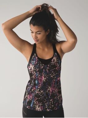 Lululemon Breezy Singlet - Floral - Size 6 - EUC
